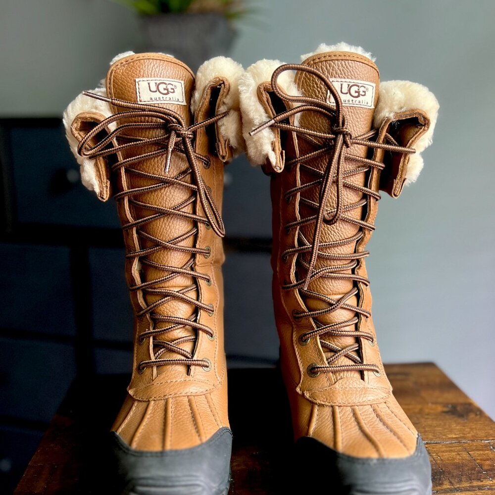 UGG Adirondack lll Tall Women's Boots Light Brown/Tan Black Size 5